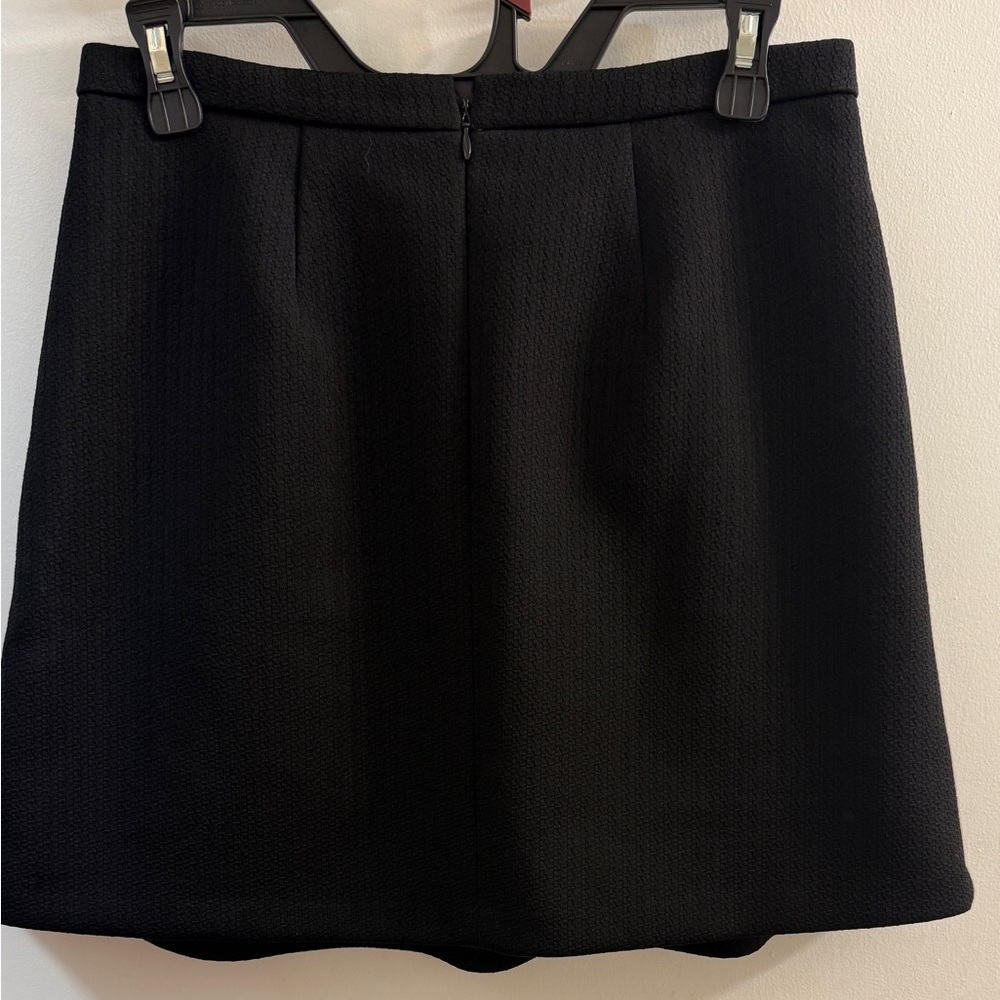 Madewell Textured A-Line Mini Skirt in Black - Size 2 - Picture 7 of 10